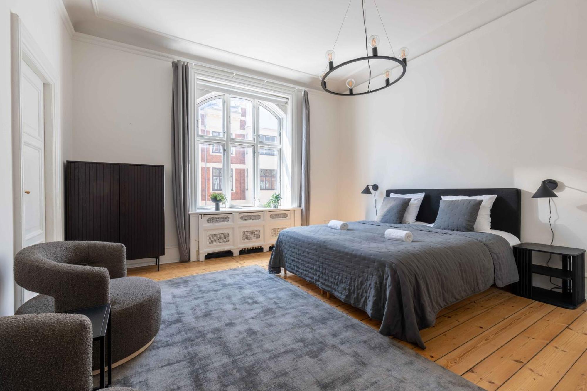 Lovely 3Br Manor Apartment 5 Min From Tivoli Gardens Copenhaga Exterior foto